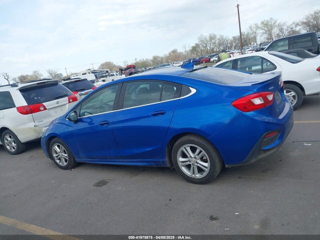 1G1BE5SM7H7196635 Chevrolet Cruze Lt Auto