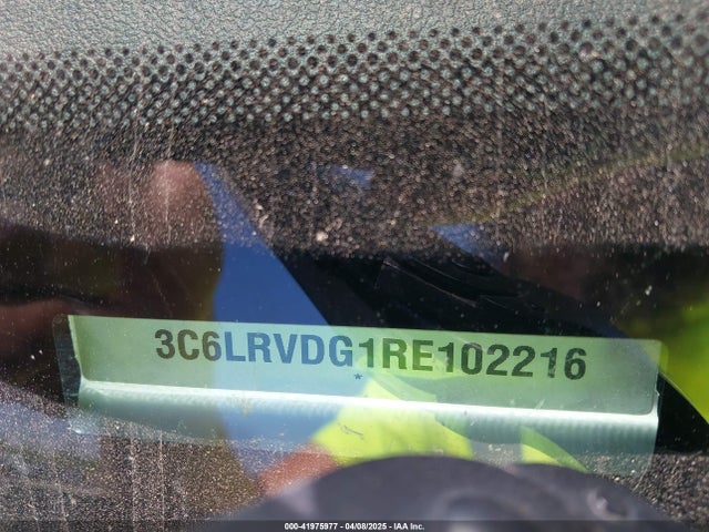 3C6LRVDG1RE102216 RAM 2024