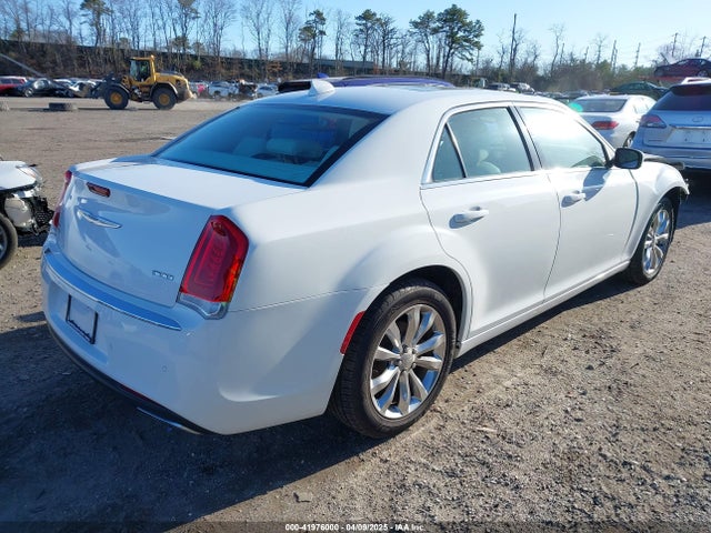 2C3CCARGXGH230679 Chrysler 300 Anniversary Edition