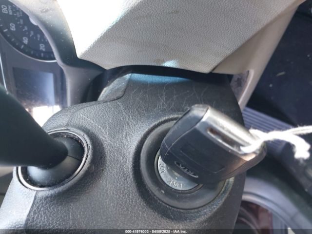 5XYPGDA53HG224624 KIA Sorento 3.3l Lx