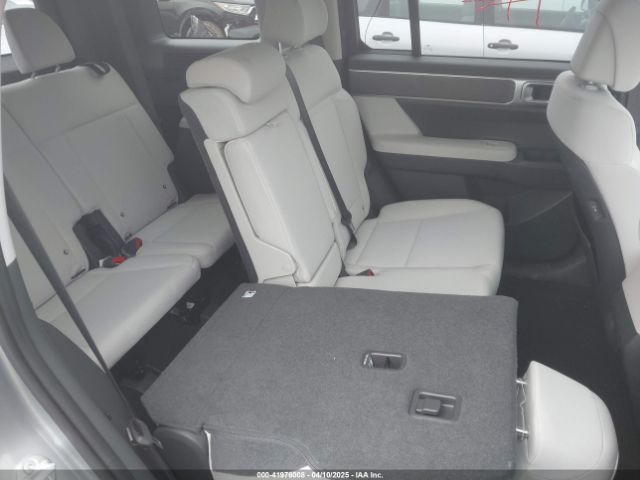 5NMP1DGL2RH041164 Hyundai Santa Fe Se