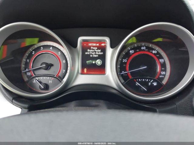 3C4PDCGG6HT562684 Dodge Journey Crossroad