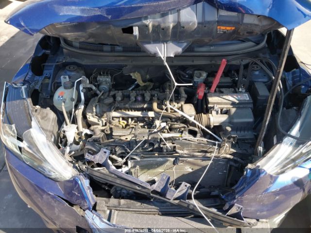 3N1CP5CU5KL517856 Nissan KICKS SR