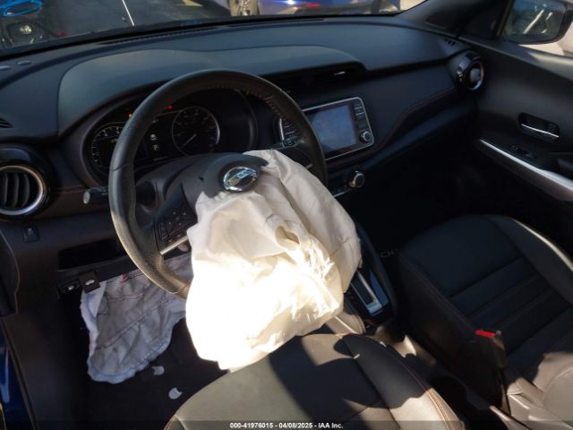 3N1CP5CU5KL517856 Nissan KICKS SR