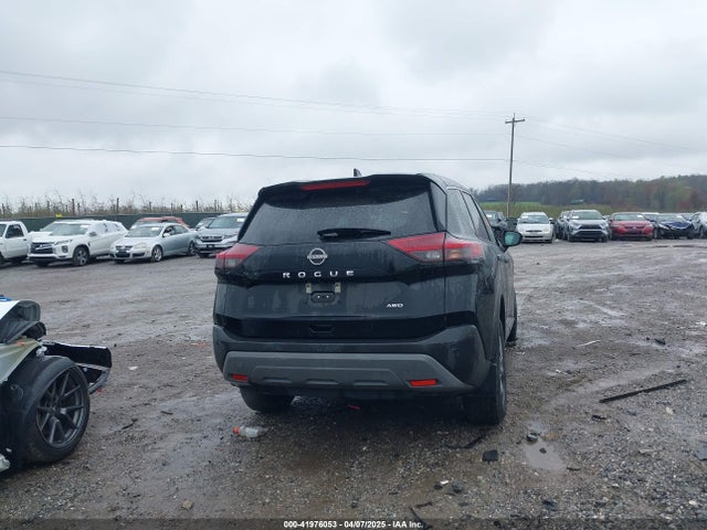 5N1BT3AB2PC748562 Nissan Rogue S Intelligent Awd