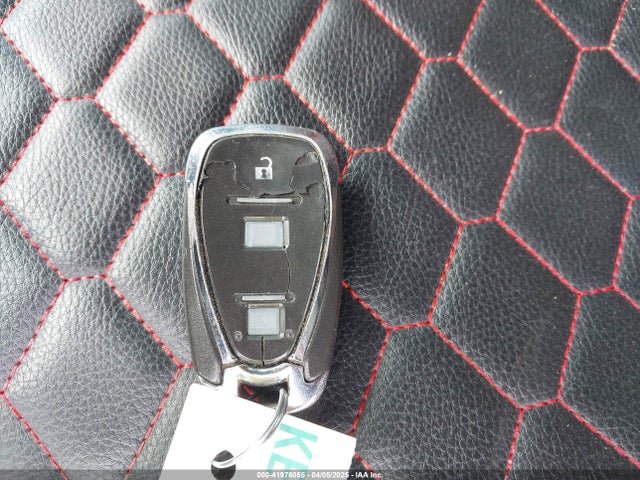 2GNAXKEV8K6169426 Chevrolet EQUINOX LT