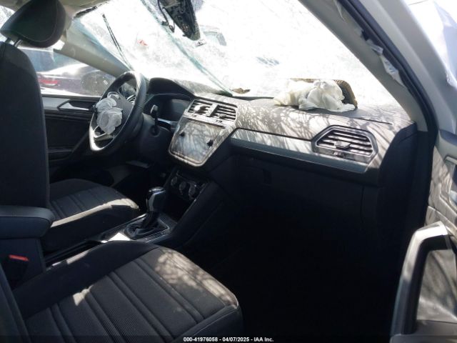 2024 VOLKSWAGEN TIGUAN 3VVRB7AX4RM185137 Photo 4