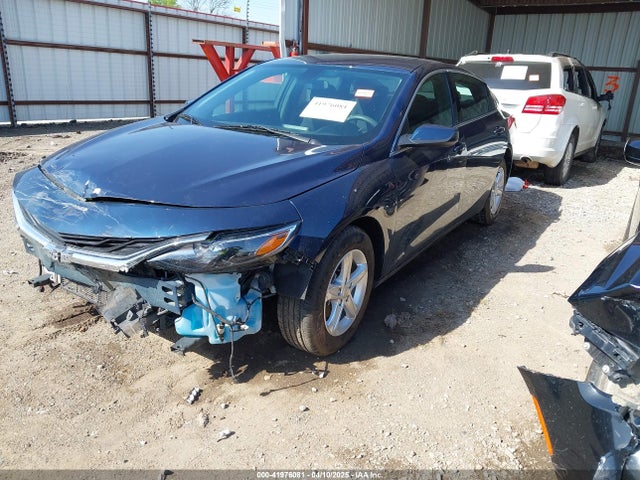 1G1ZD5STXNF150016 Chevrolet Malibu Fwd Lt