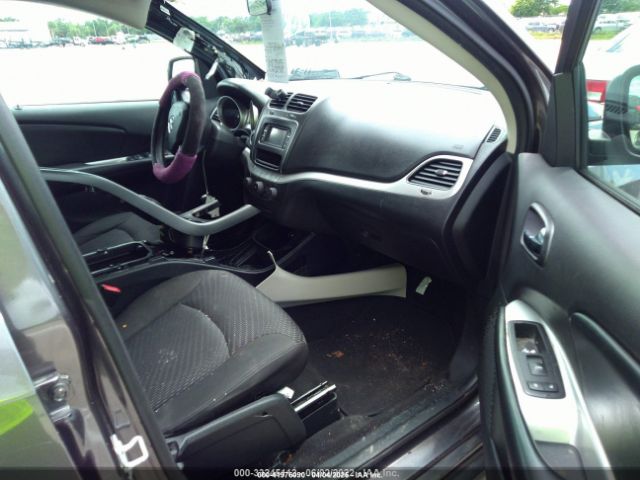 3C4PDCAB4JT296083 Dodge JOURNEY SE