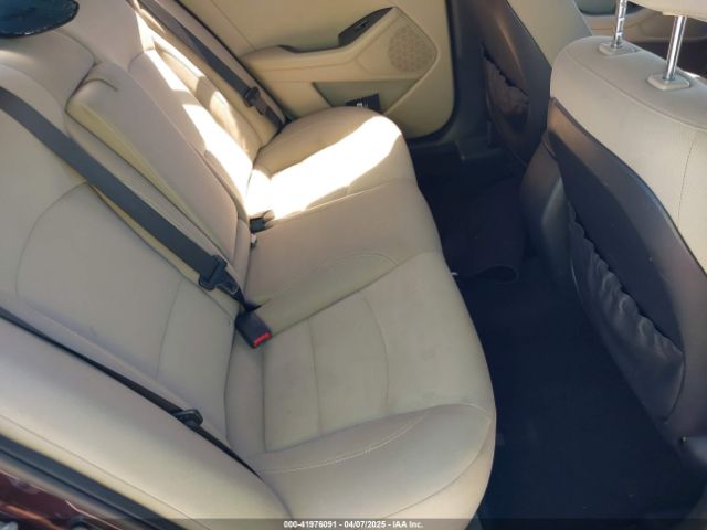 5XXGM4A77EG274839 KIA Optima Lx