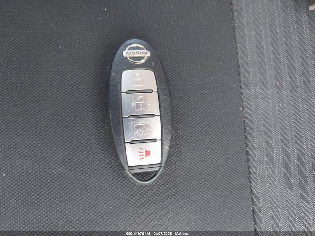 3N1CN8EV0ML824643 Nissan Versa Sv Xtronic Cvt