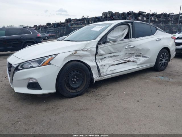 2021 NISSAN ALTIMA 1N4BL4BV8MN325896 Photo 1