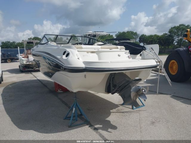 2015 STINGRAY BOAT PNYUSCBLK415 Photo 2