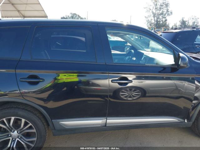 JA4AD2A30GZ050944 Mitsubishi Outlander Es