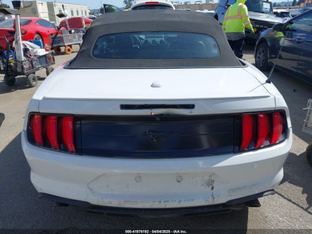 1FATP8UH2N5103699 Ford Mustang Ecoboost Premium