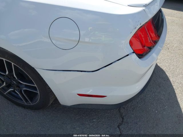 1FATP8UH2N5103699 Ford Mustang Ecoboost Premium