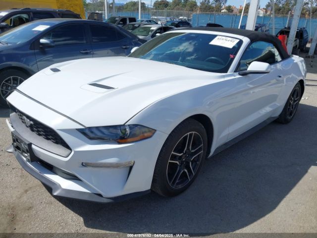 1FATP8UH2N5103699 Ford Mustang Ecoboost Premium