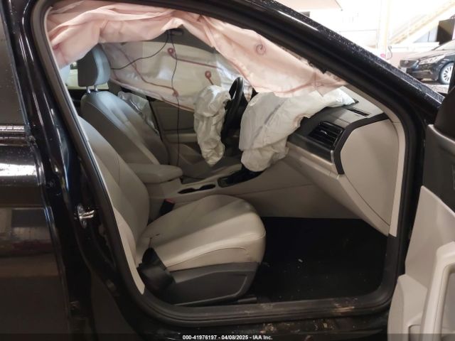 3VWEB7BU6LM017747 Volkswagen Jetta 1.4t Sel