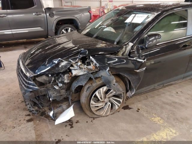 3VWEB7BU6LM017747 Volkswagen Jetta 1.4t Sel