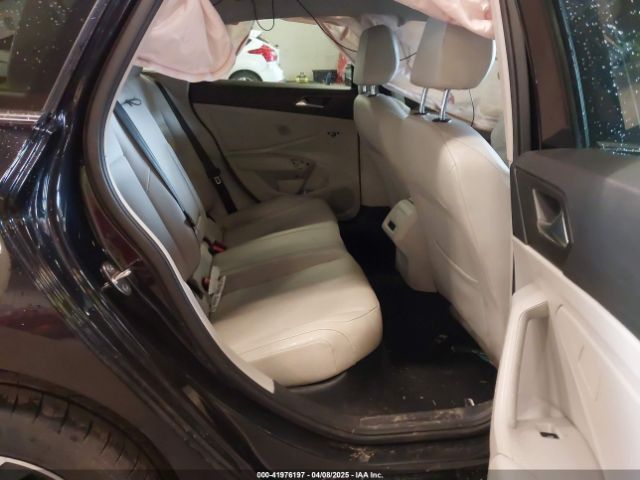 3VWEB7BU6LM017747 Volkswagen Jetta 1.4t Sel