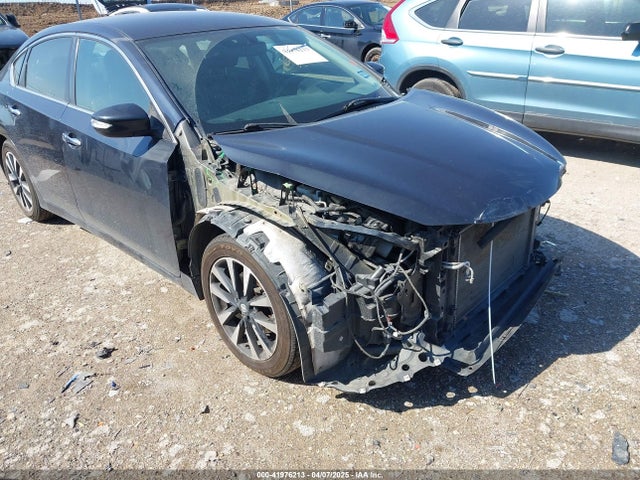 1N4AL3AP9JC235642 Nissan Altima 2.5 Sl