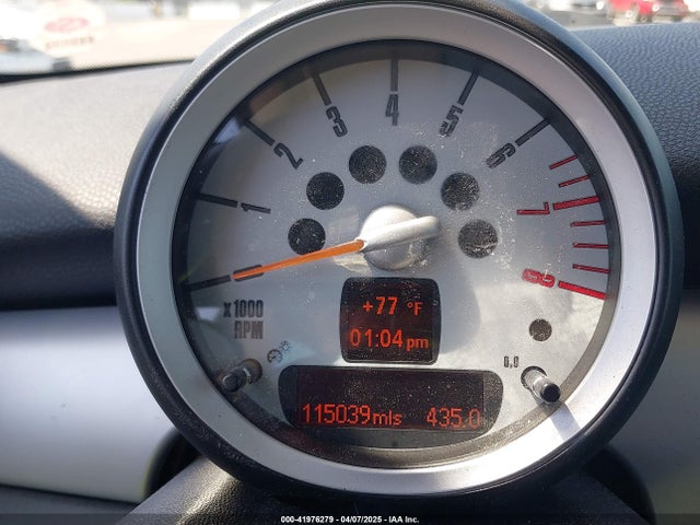 2008 MINI COOPER WMWMF33538TT64168 Photo 6