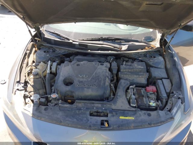 1N4AA6AP9GC414943 Nissan Maxima 3.5 S