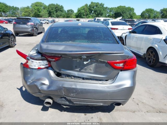 1N4AA6AP9GC414943 Nissan Maxima 3.5 S