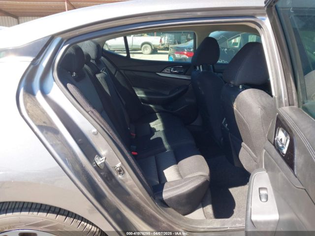 1N4AA6AP9GC414943 Nissan Maxima 3.5 S