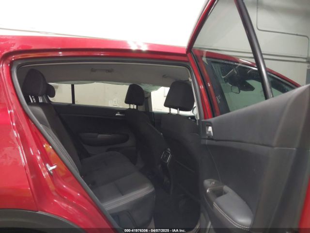 KNDPMCAC7L7809195 KIA Sportage Lx