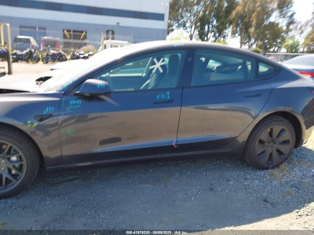 5YJ3E1EA1SF884167 Tesla Model 3 Long Range Rear-wheel Drive