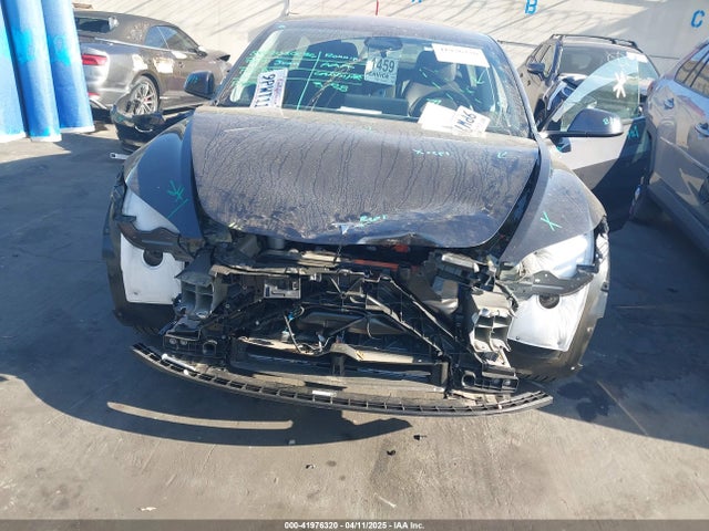2025 TESLA MODEL 3 5YJ3E1EA1SF884167 Photo 5