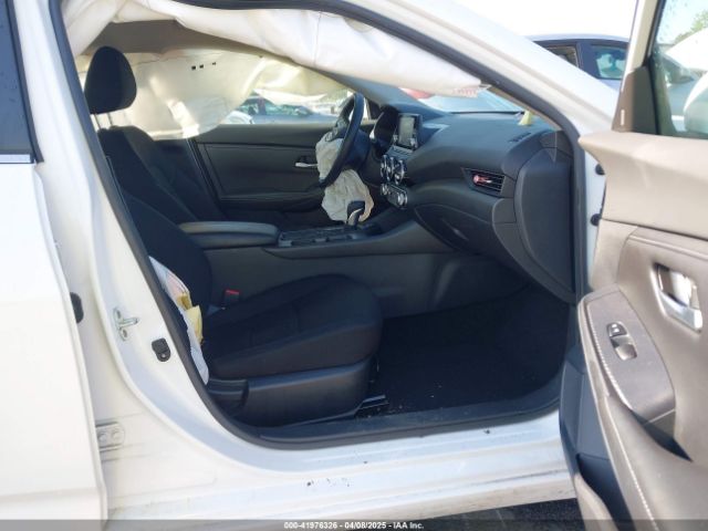 3N1AB8BV1NY281389 Nissan Sentra S Xtronic Cvt