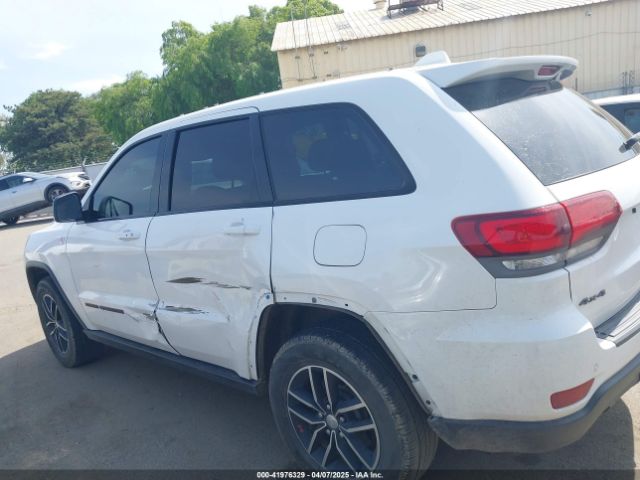1C4RJFLG7JC334896 Jeep Grand Cherokee Trailhawk 4x4