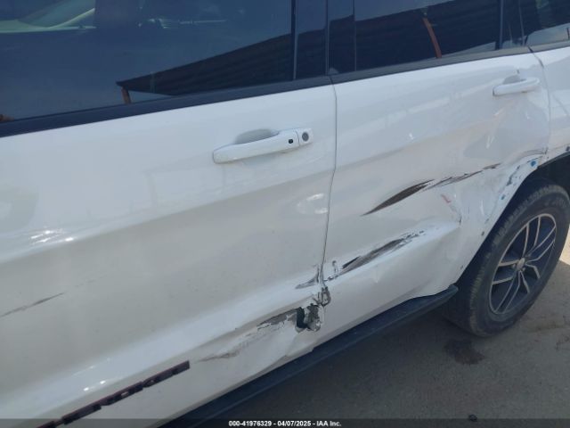 1C4RJFLG7JC334896 Jeep Grand Cherokee Trailhawk 4x4