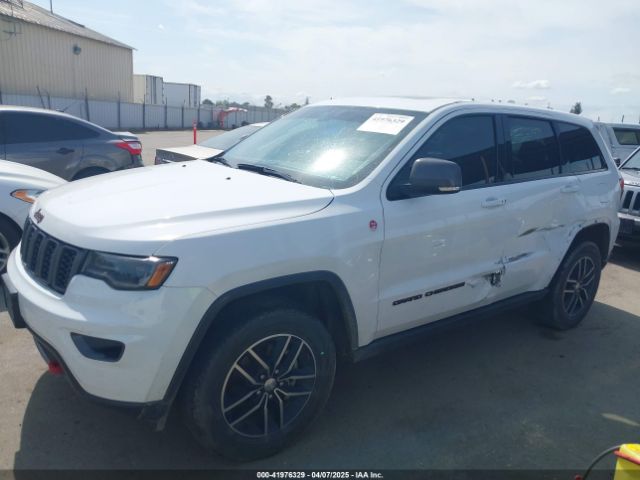 1C4RJFLG7JC334896 Jeep Grand Cherokee Trailhawk 4x4