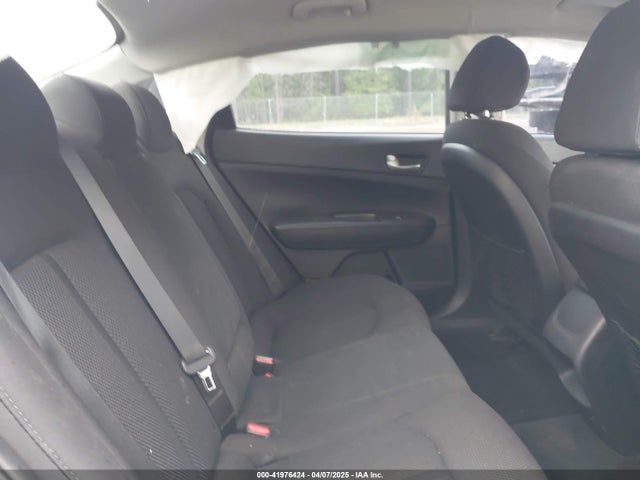 5XXGT4L34KG329871 KIA Optima Lx