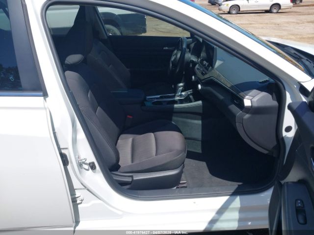 1N4BL4DV2RN376279 Nissan Altima Sv Fwd