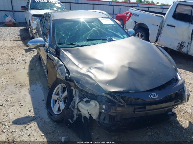 5XXGM4A70FG380776 KIA Optima Lx