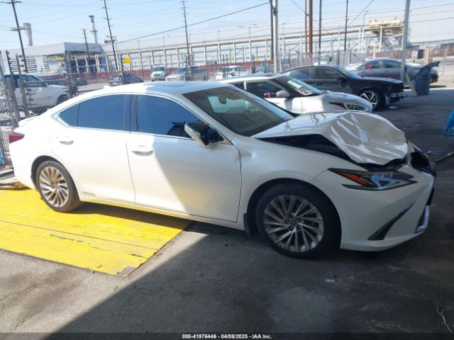 58AE21B18LU008618 Lexus Es 300h Luxury
