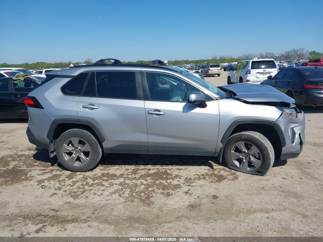 2T3W1RFV0RC258009 Toyota Rav4 Xle