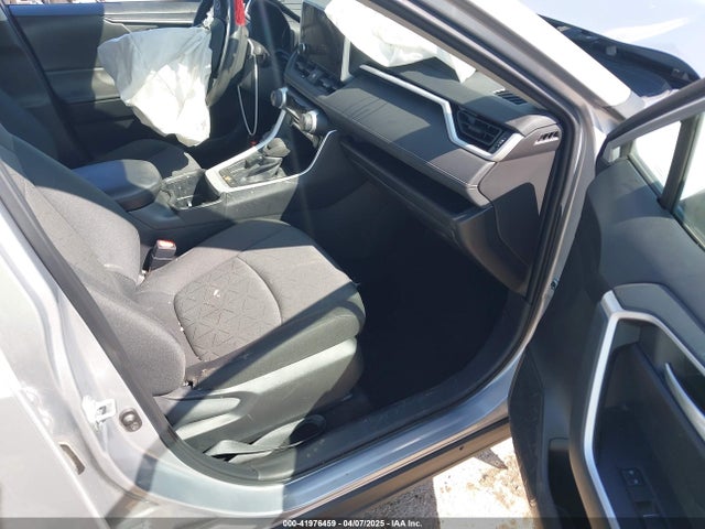 2T3W1RFV0RC258009 Toyota Rav4 Xle