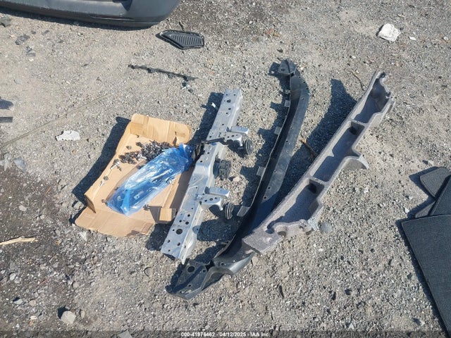 4T3RWRFV5NU059870 Toyota Rav4 Hybrid Xle