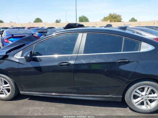 1G1BE5SM0H7266072 Chevrolet Cruze Lt Auto