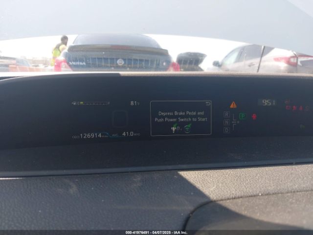 JTDKARFU7H3030112 Toyota Prius Four Touring
