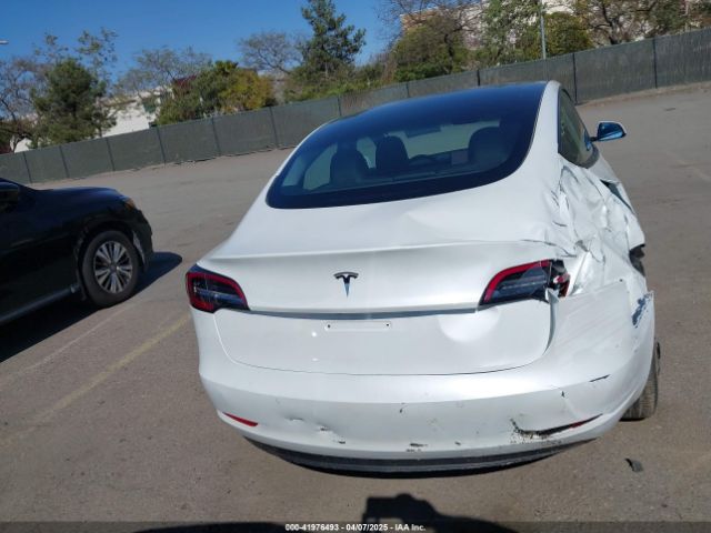 5YJ3E1EA2NF245817 Tesla Model 3 Rear-wheel Drive