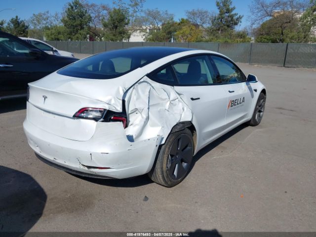 5YJ3E1EA2NF245817 Tesla Model 3 Rear-wheel Drive