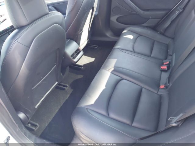5YJ3E1EA2NF245817 Tesla Model 3 Rear-wheel Drive