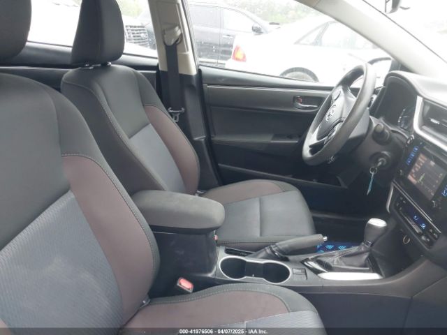 2T1BURHEXJC988493 Toyota COROLLA LE