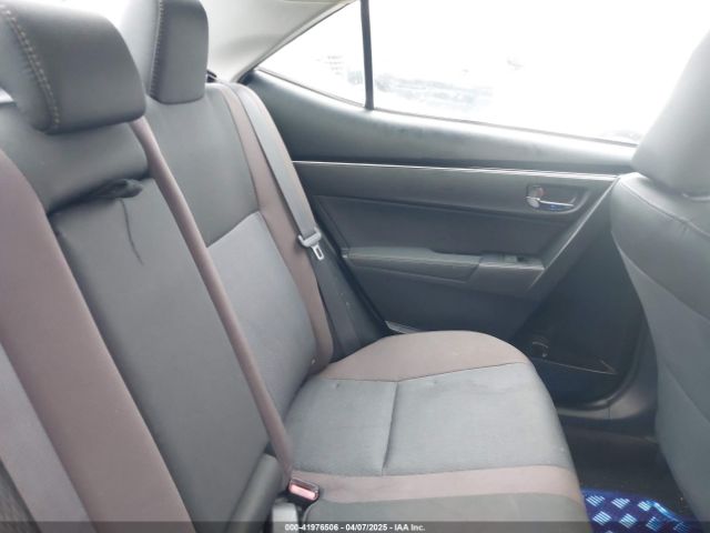 2T1BURHEXJC988493 Toyota COROLLA LE